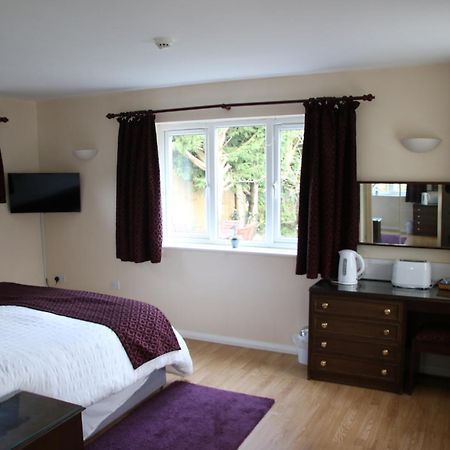The Stables B&B @ Pear Tree Cottage Winslow Номер фото